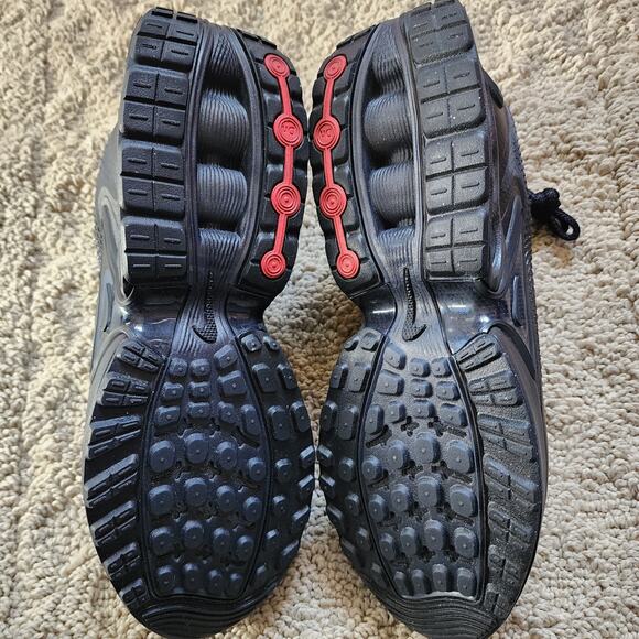 Nike Air Max DN Black Metallic Grey Pre-Owned Sz 11 - Picture 7 of 8